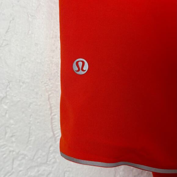 Lululemon Men's Surge Lined Short 6" Updated Size Large - Picture 3 of 5